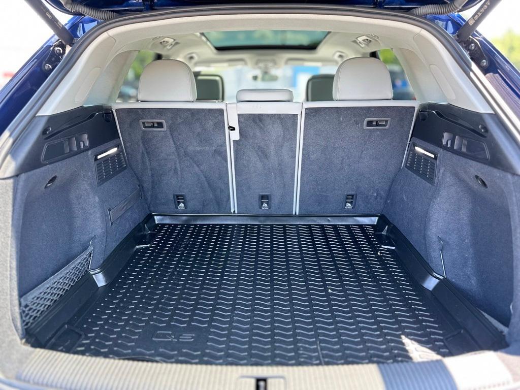 used 2022 Audi Q5 car, priced at $29,900