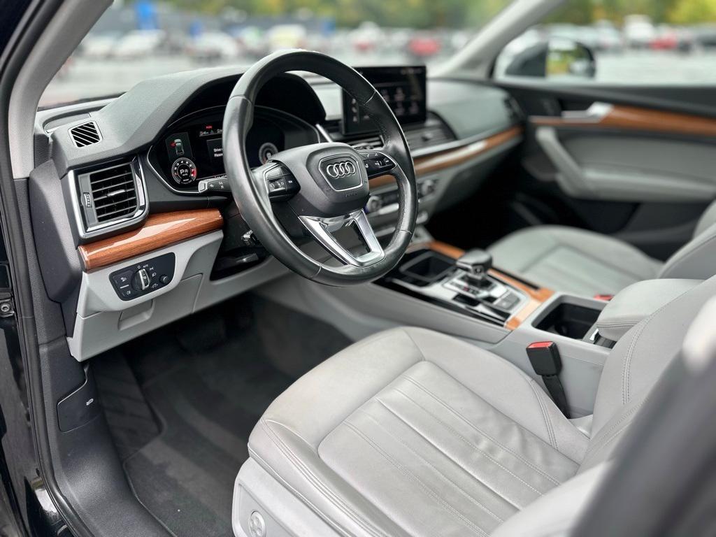 used 2021 Audi Q5 car, priced at $27,625