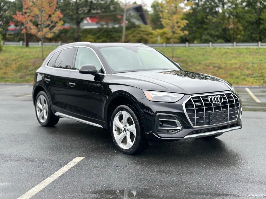 used 2021 Audi Q5 car, priced at $27,625