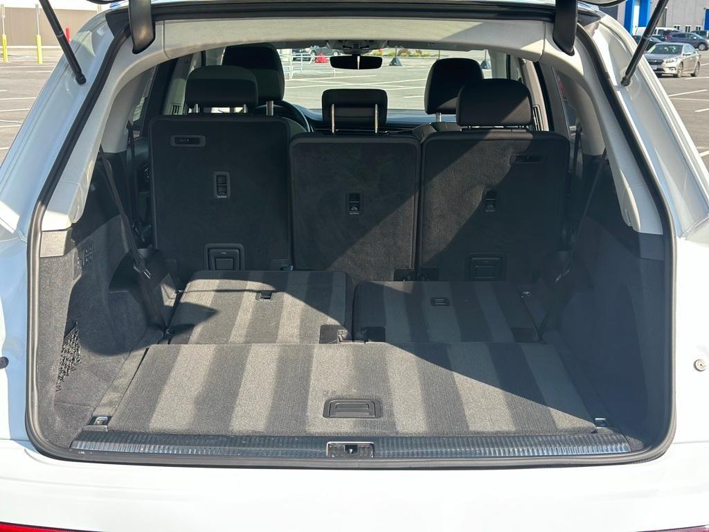 used 2021 Audi Q7 car, priced at $46,898
