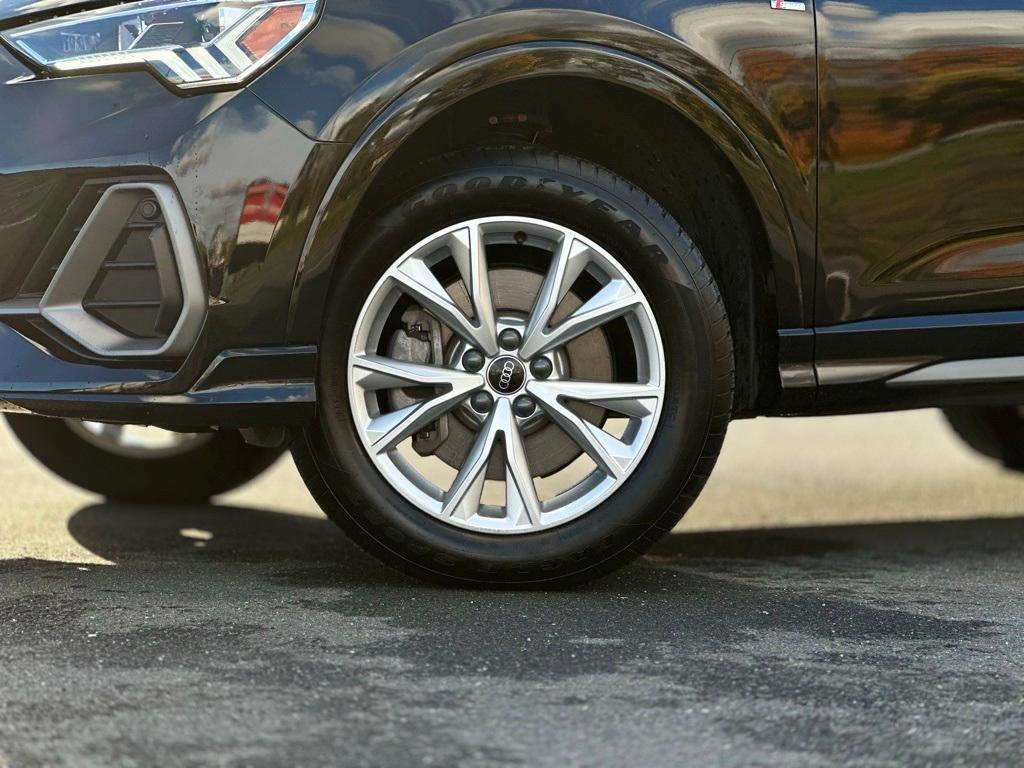 used 2024 Audi Q3 car, priced at $35,999