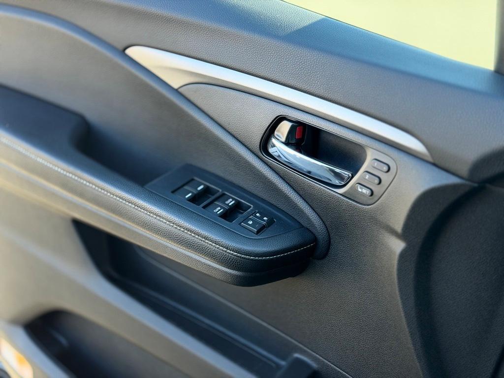 used 2021 Honda Ridgeline car, priced at $27,999