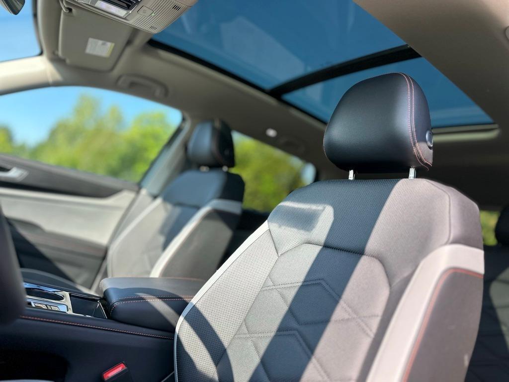 used 2025 Volkswagen Atlas car, priced at $42,953