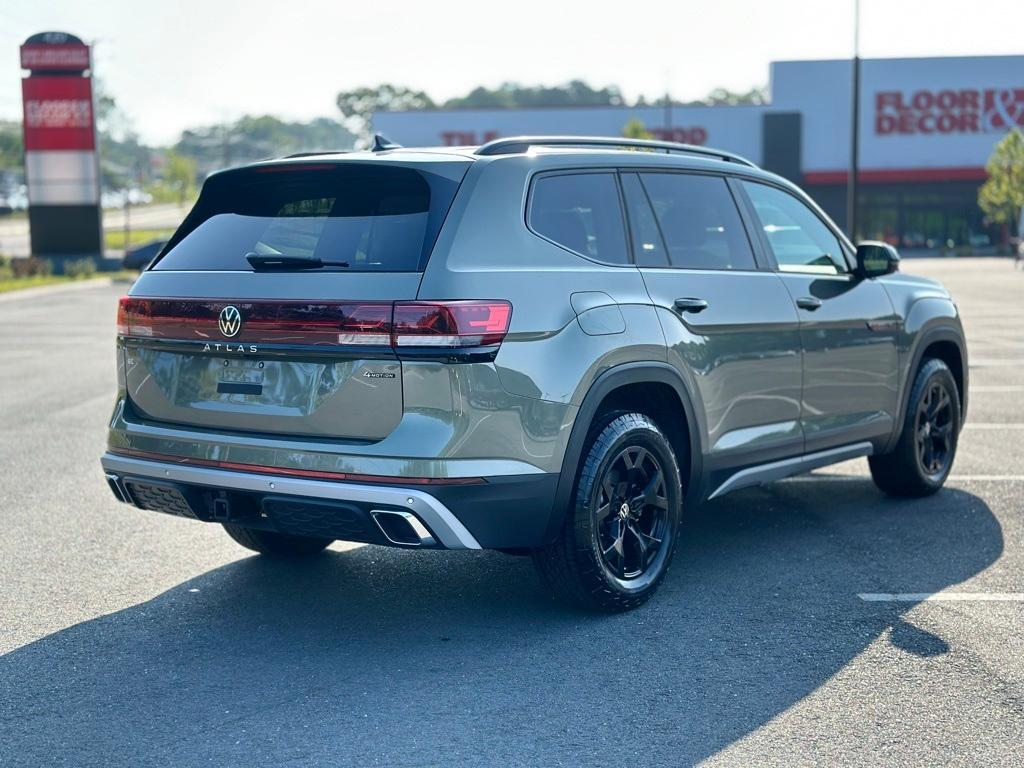 used 2025 Volkswagen Atlas car, priced at $39,999