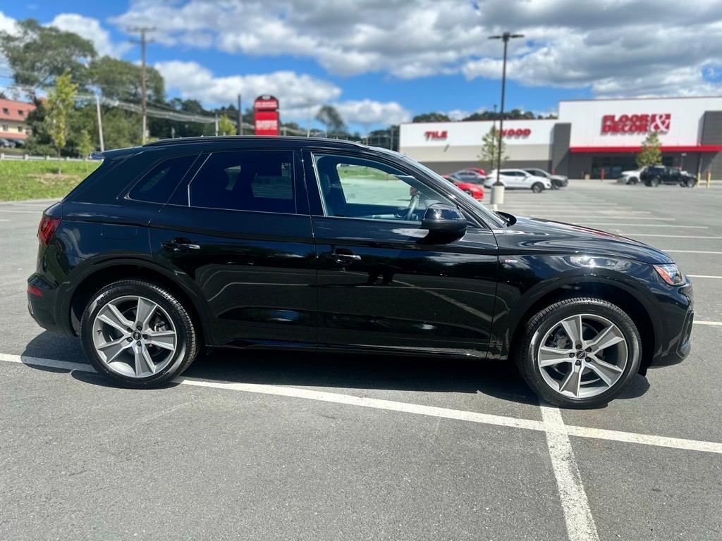 used 2025 Audi Q5 car, priced at $44,300