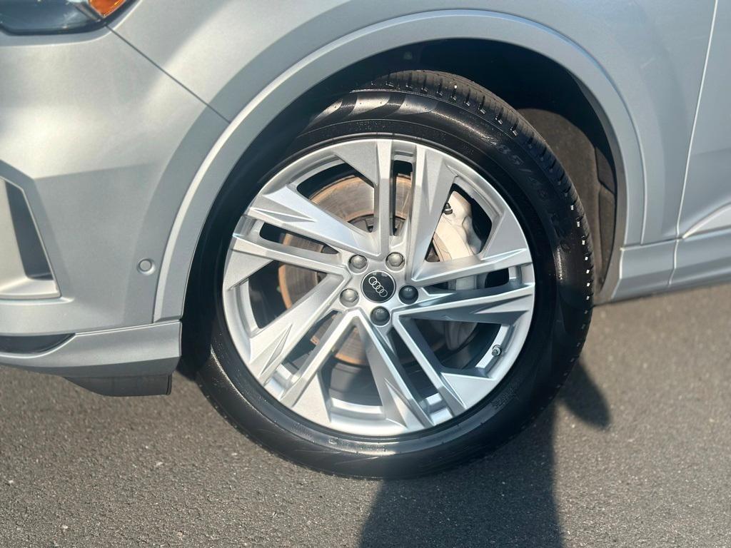 used 2023 Audi Q7 car, priced at $37,540