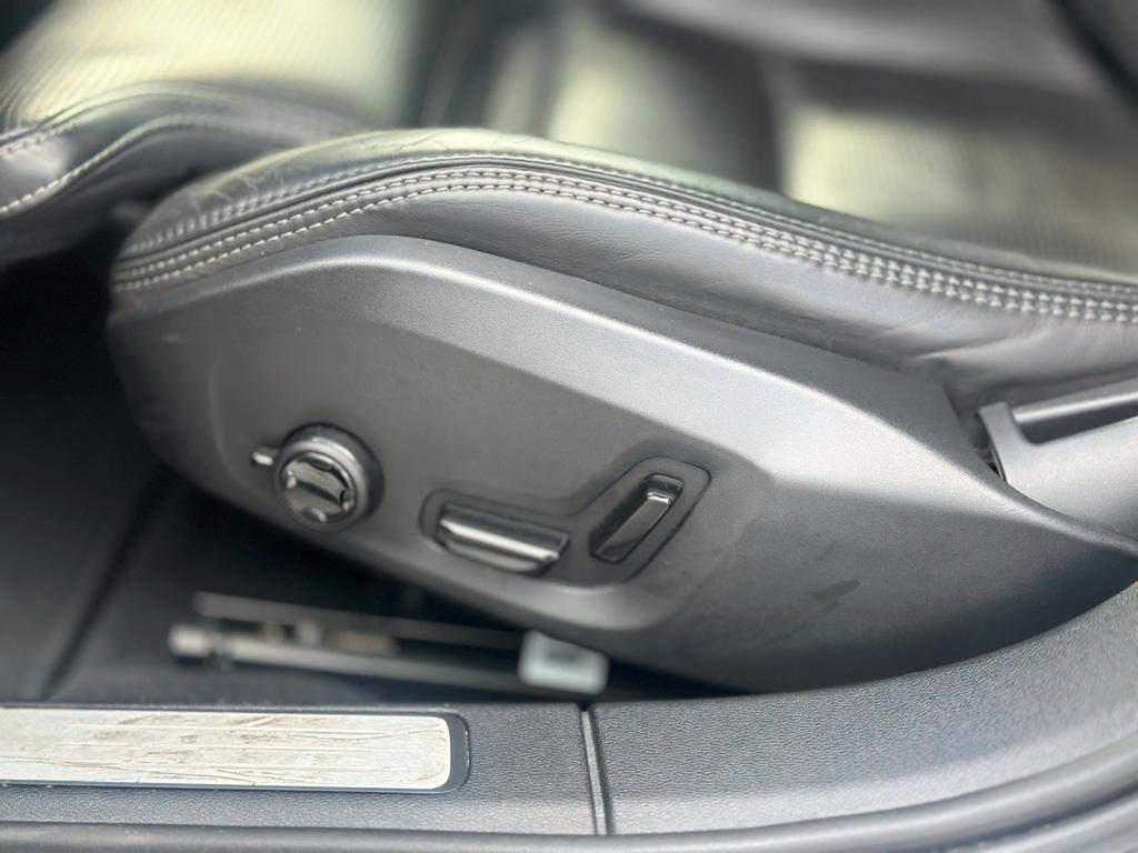 used 2019 Volvo V60 car, priced at $32,998