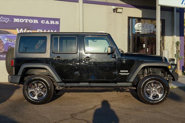 used 2015 Jeep Wrangler Unlimited car, priced at $15,800