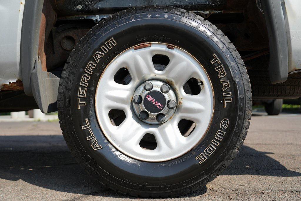 used 2015 GMC Sierra 1500 car, priced at $10,900