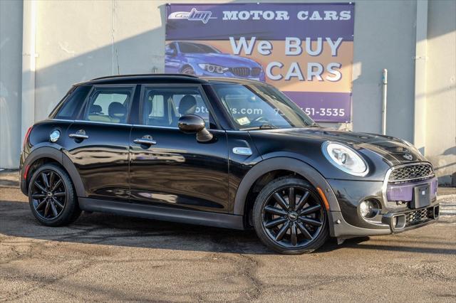 used 2018 MINI Hardtop car, priced at $14,900