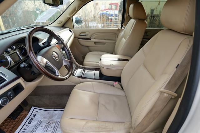 used 2011 Cadillac Escalade car, priced at $10,700