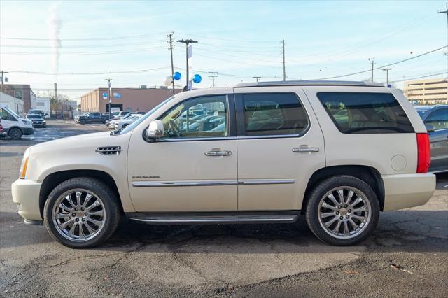 used 2011 Cadillac Escalade car, priced at $10,700