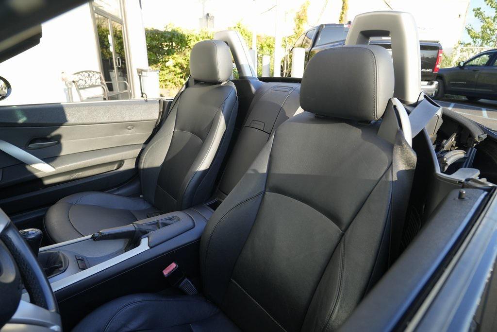 used 2003 BMW Z4 car, priced at $7,900