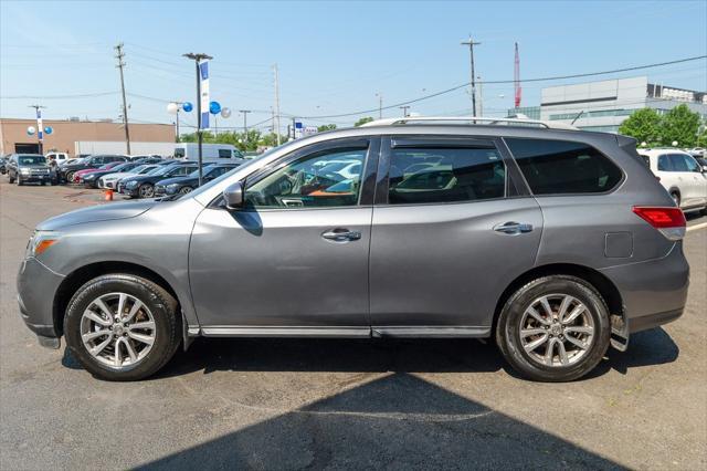 used 2015 Nissan Pathfinder car, priced at $5,700