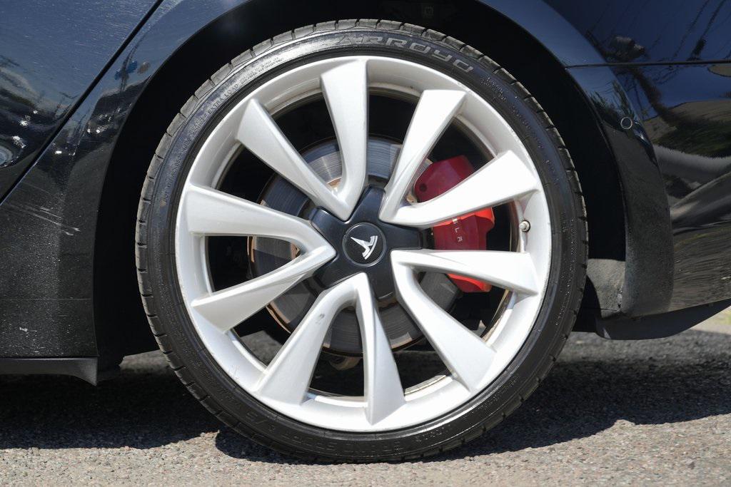 used 2018 Tesla Model 3 car, priced at $21,900