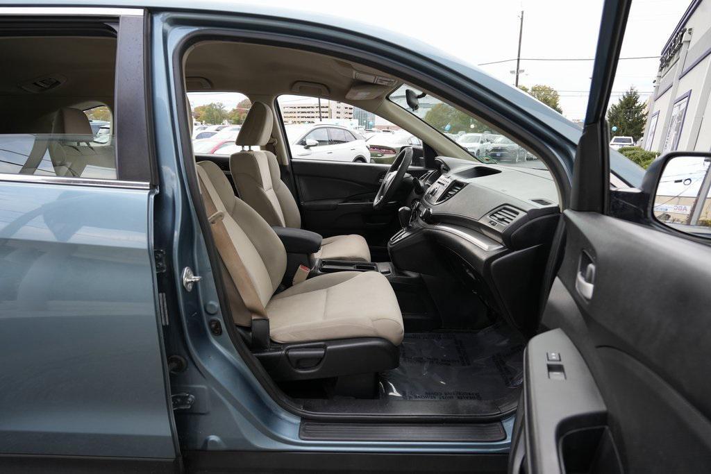 used 2015 Honda CR-V car, priced at $5,900