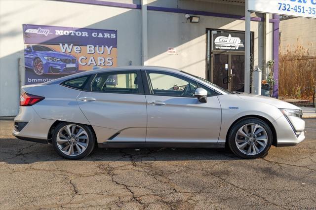 used 2018 Honda Clarity Plug-In Hybrid car, priced at $17,900