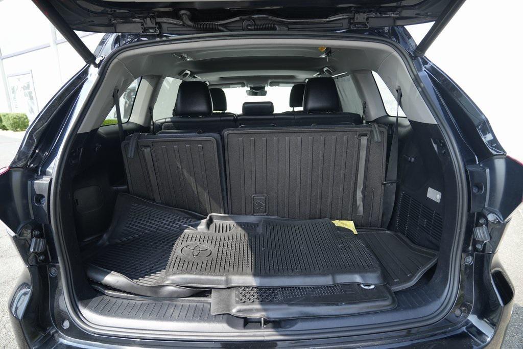 used 2017 Toyota Highlander car, priced at $20,900