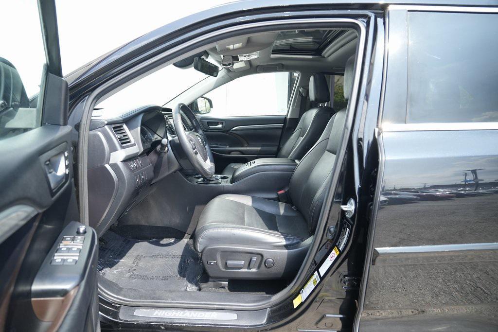 used 2017 Toyota Highlander car, priced at $20,900