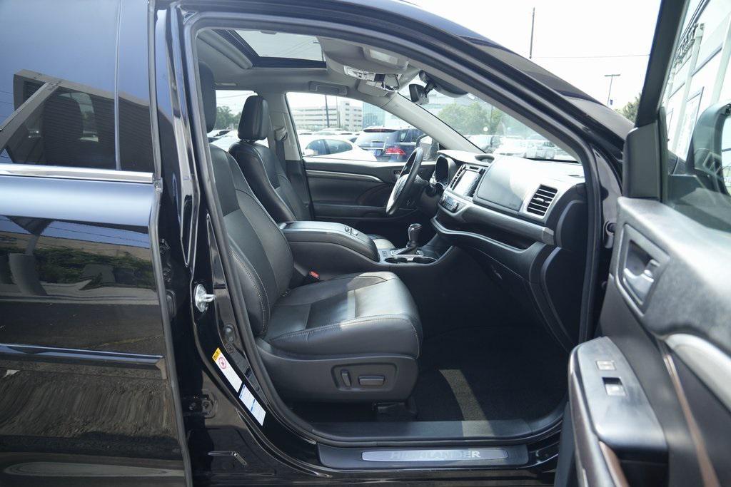 used 2017 Toyota Highlander car, priced at $20,900