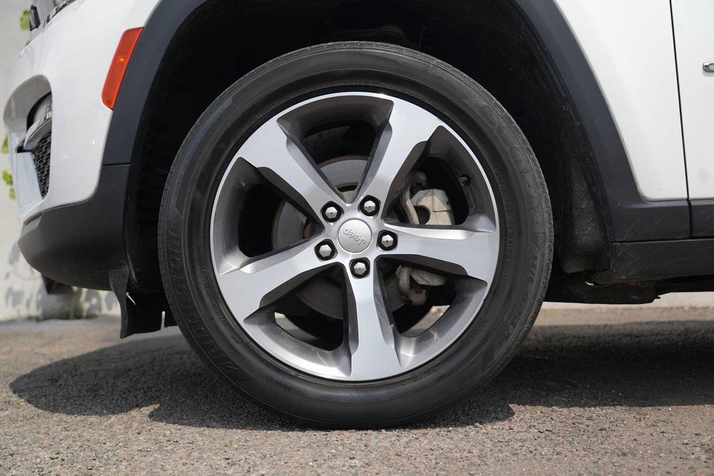 used 2023 Jeep Grand Cherokee car, priced at $21,900