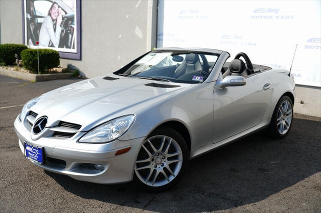 used 2007 Mercedes-Benz SLK-Class car, priced at $9,900