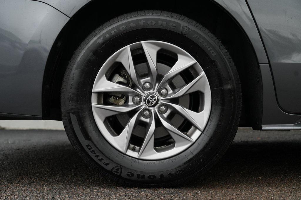 used 2025 Toyota Sienna car, priced at $40,900