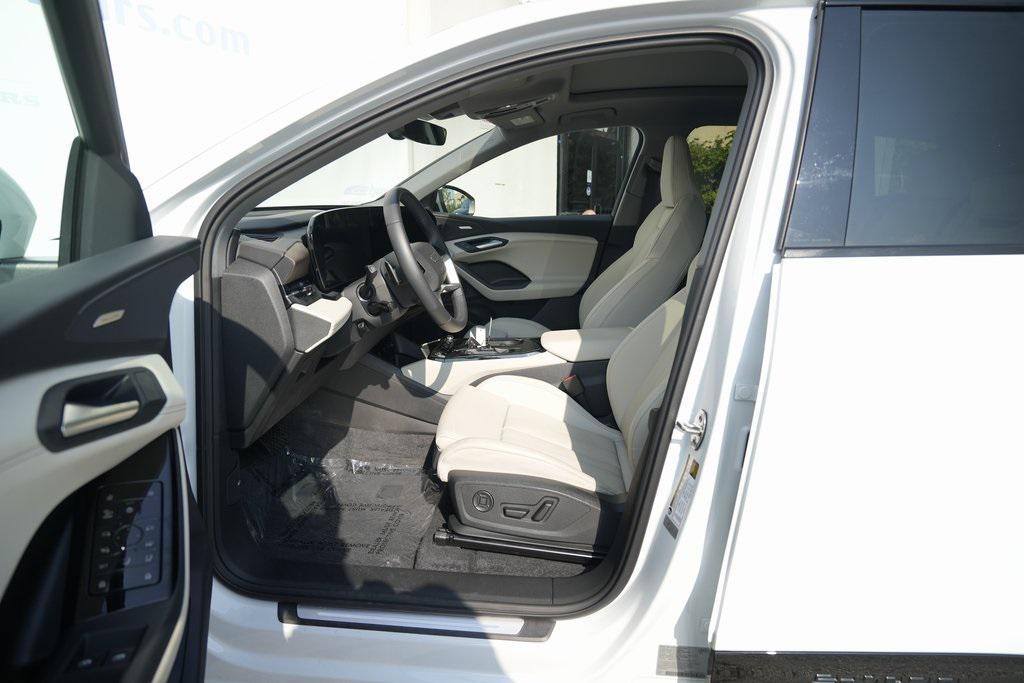used 2025 Audi Q6 e-tron car, priced at $45,900