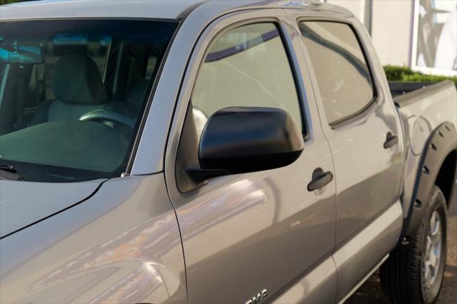 used 2014 Toyota Tacoma car, priced at $18,900