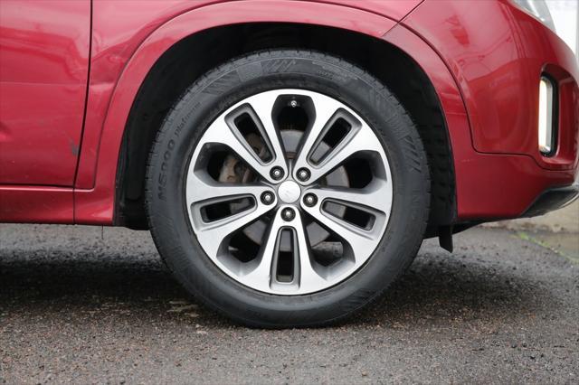 used 2014 Kia Sorento car, priced at $6,900