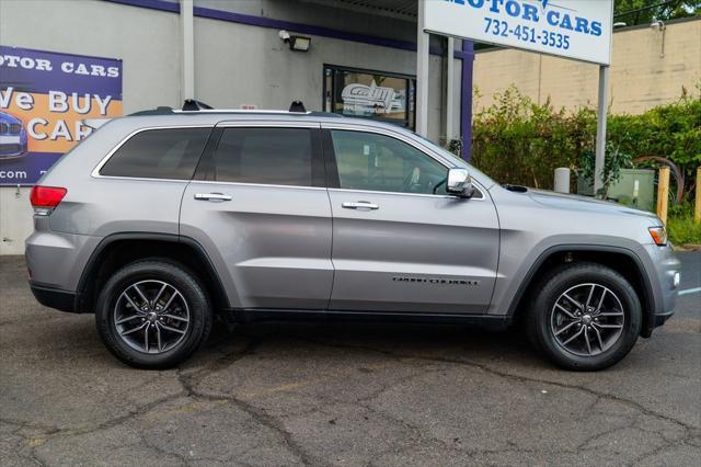 used 2017 Jeep Grand Cherokee car, priced at $13,900