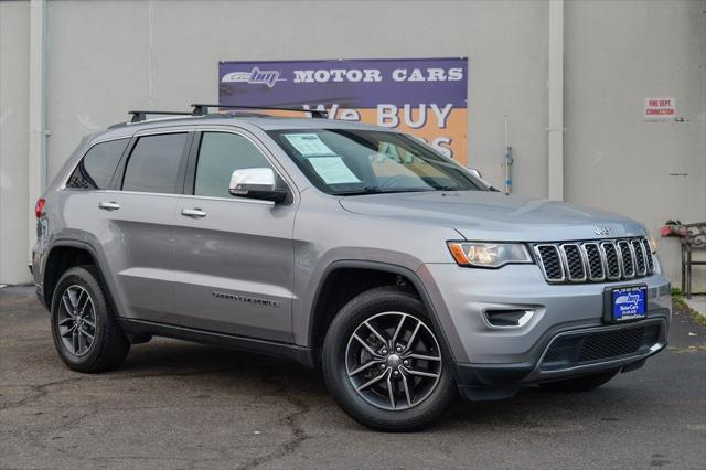 used 2017 Jeep Grand Cherokee car, priced at $13,900