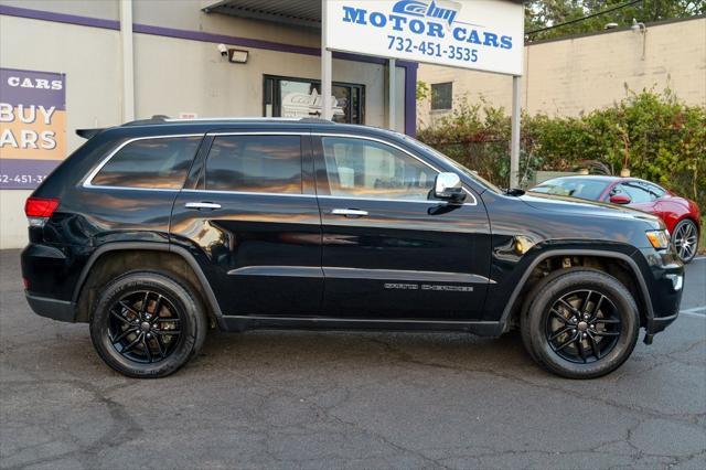 used 2020 Jeep Grand Cherokee car, priced at $18,900