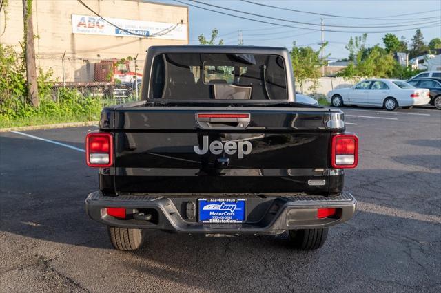 used 2023 Jeep Gladiator car, priced at $30,900