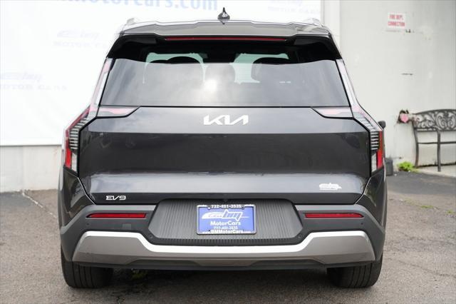 used 2024 Kia EV9 car, priced at $41,900