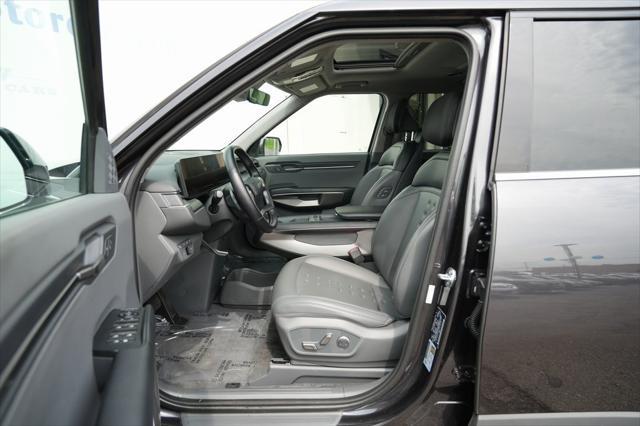 used 2024 Kia EV9 car, priced at $41,900