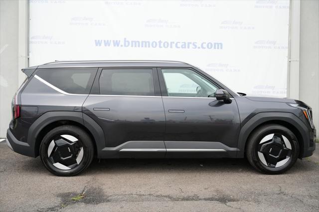 used 2024 Kia EV9 car, priced at $41,900