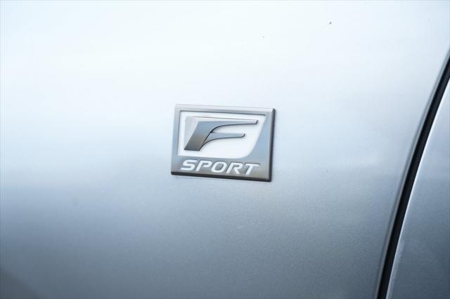 used 2022 Lexus ES 300h car, priced at $34,900