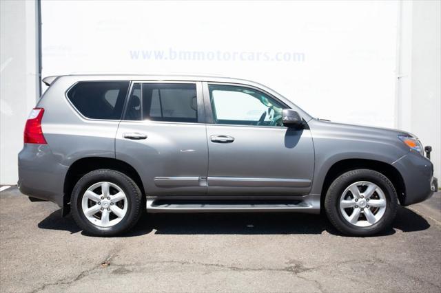 used 2011 Lexus GX 460 car, priced at $11,900