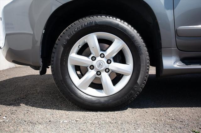 used 2011 Lexus GX 460 car, priced at $11,900