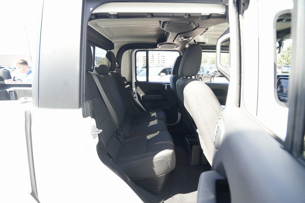 used 2023 Jeep Gladiator car, priced at $27,900