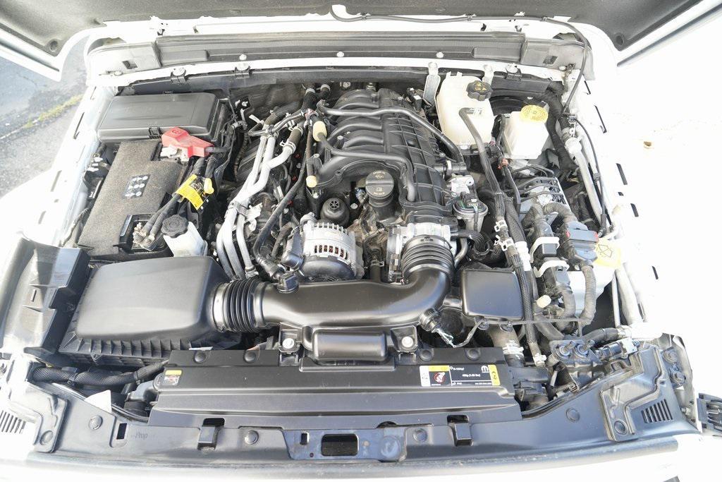 used 2023 Jeep Gladiator car, priced at $27,900