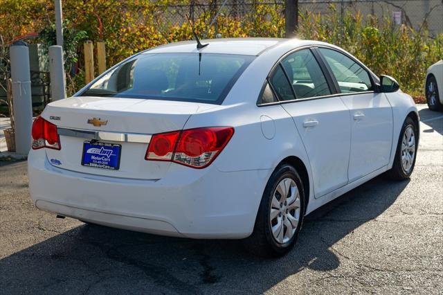 used 2014 Chevrolet Cruze car, priced at $4,900