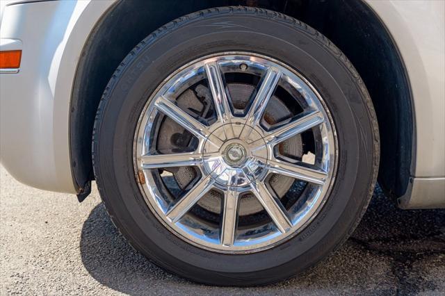 used 2009 Chrysler 300 car, priced at $5,700