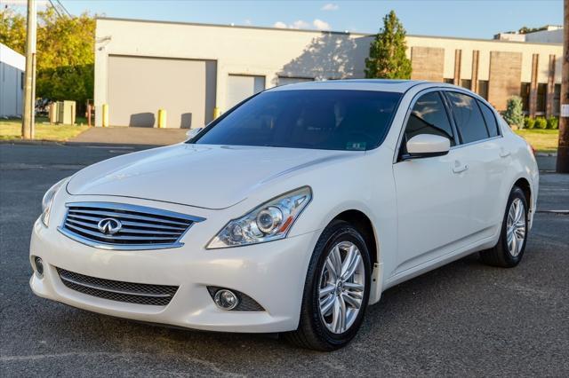 used 2015 INFINITI Q40 car, priced at $11,900