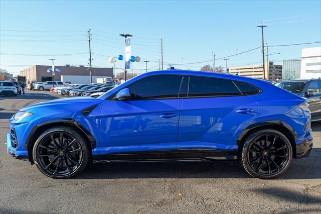 used 2020 Lamborghini Urus car, priced at $166,700