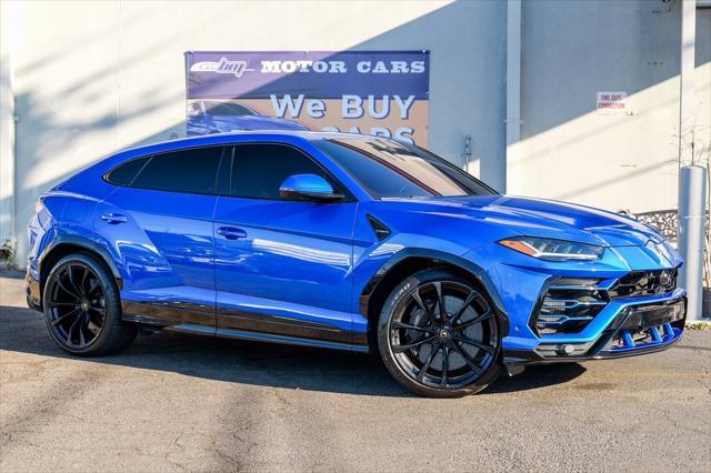 used 2020 Lamborghini Urus car, priced at $163,900