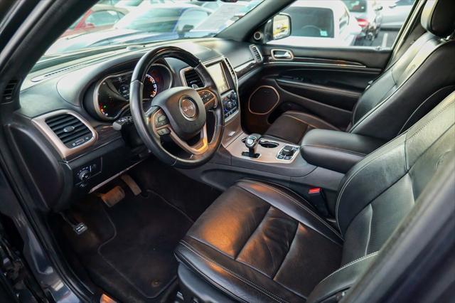 used 2015 Jeep Grand Cherokee car, priced at $13,900