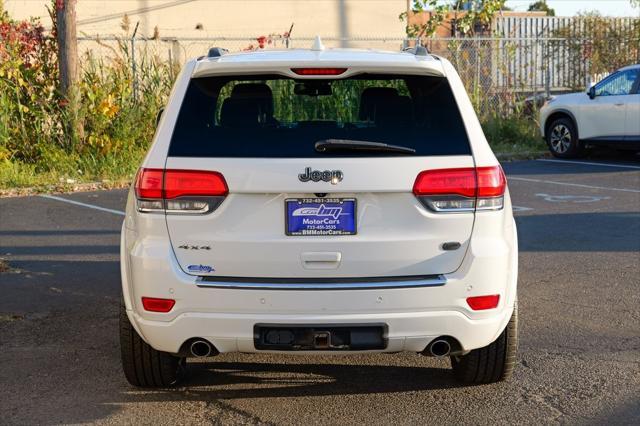 used 2015 Jeep Grand Cherokee car, priced at $13,900