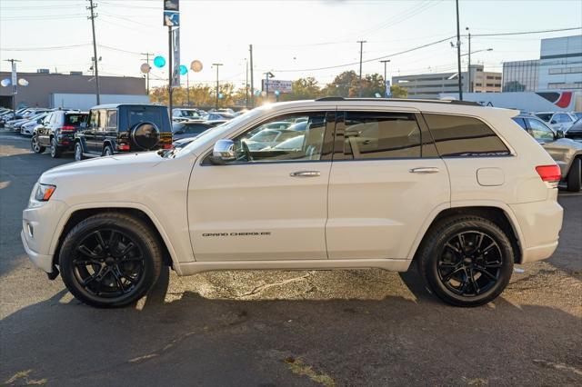 used 2015 Jeep Grand Cherokee car, priced at $13,900